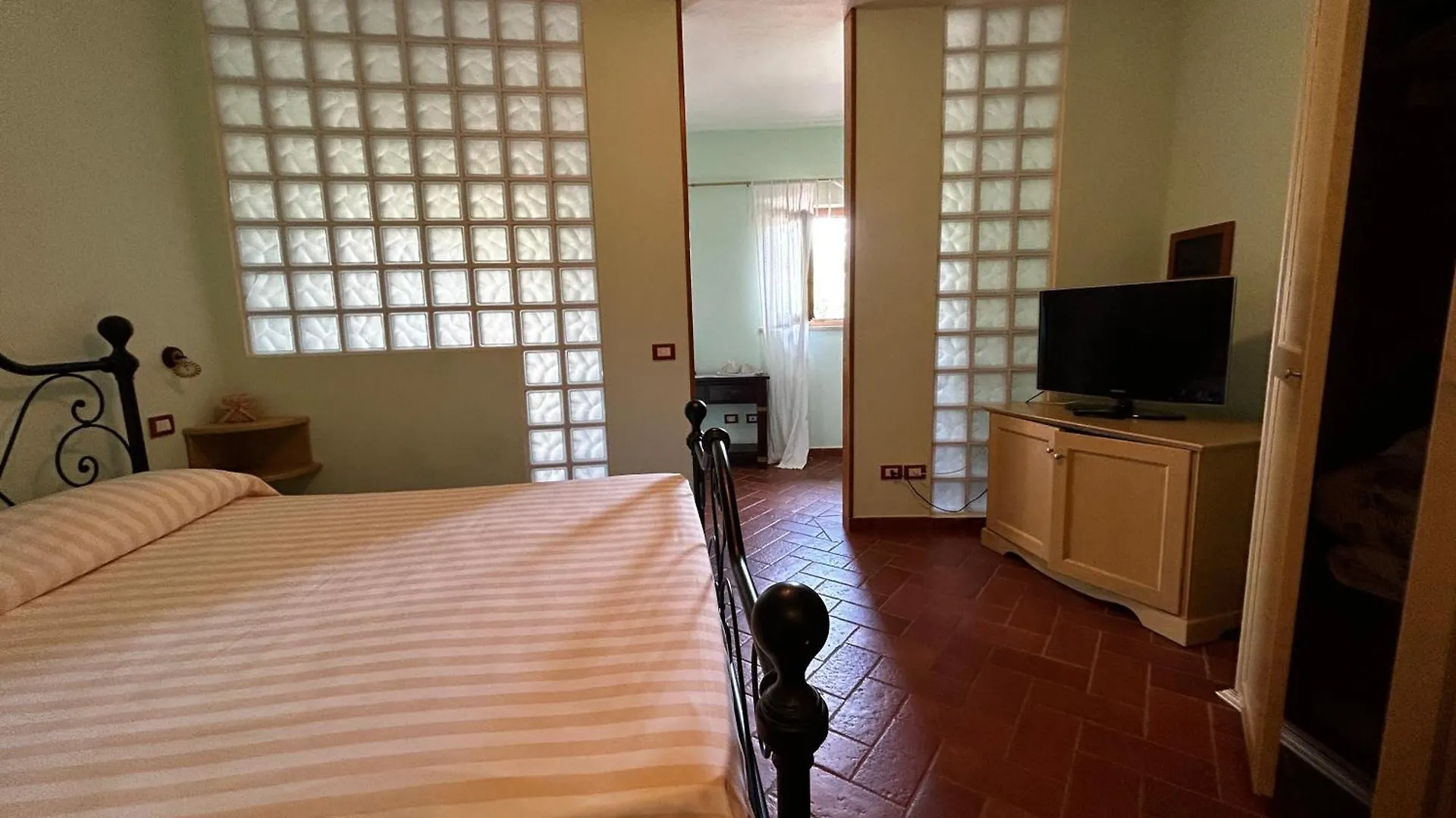 Hotel Oasi Del Monte Monte Argentario 0*,  Italia